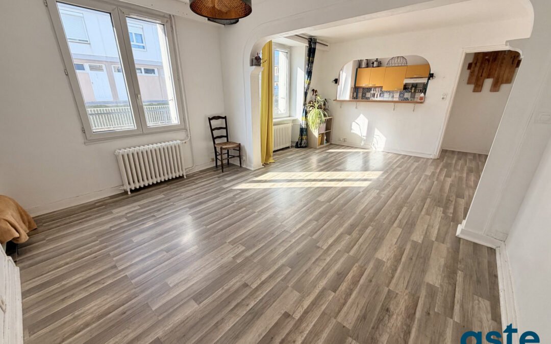 Coup de cœur Brest – Kerbonne ! T3 de 68 m² avec JARDIN PRIVATIF & VÉRANDA (Garage possible)