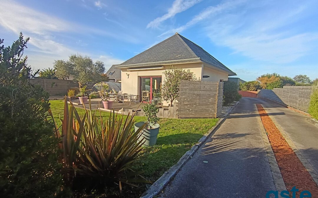 Maison 6 pièces 154 m² à Lannilis – Vie de plain-pied, 4 chambres, piscine et jardin